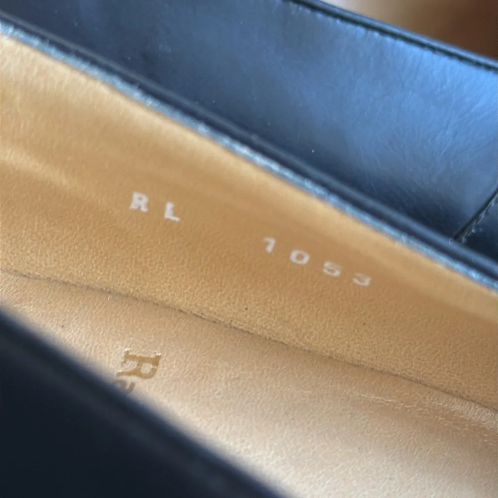 Ralph Lauren Made in Italy Heeled Penny Loafer in Black Leather - Picture 10 of 16